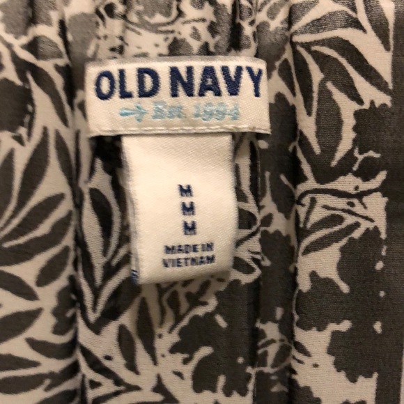 Old Navy dress - Picture 4 of 5